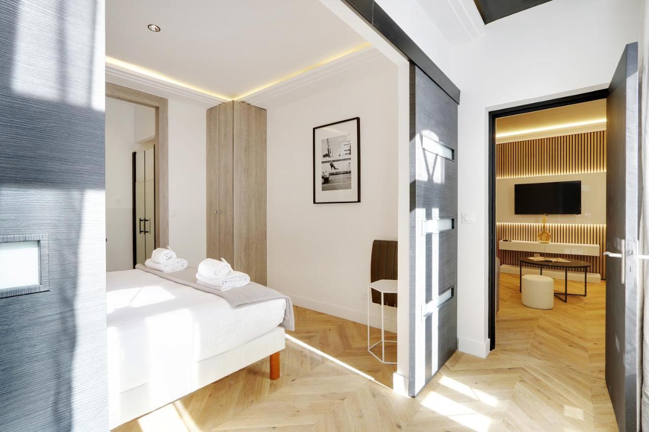 Off Majesti Upper Marais Apartment- Rue Du Faubourg Saint-Martin Paris Bagian luar foto
